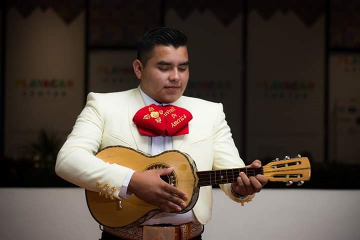 Mariachi en Izcalli Tepotzotlán